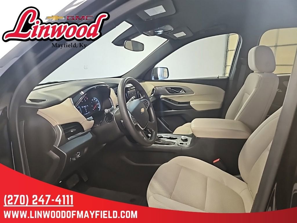 2023 Chevrolet Traverse LS