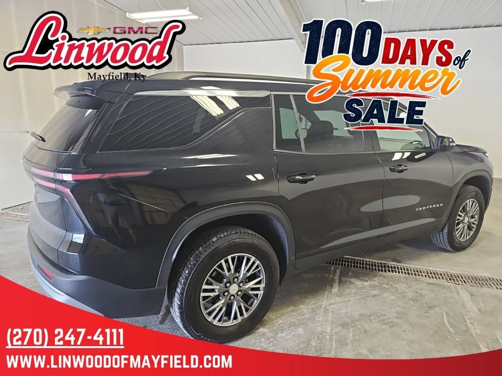 2025 Chevrolet Traverse LT
