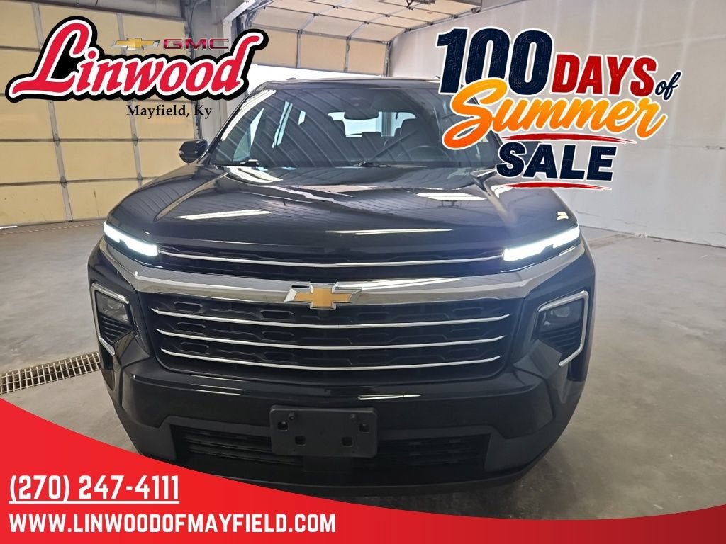 2025 Chevrolet Traverse LT