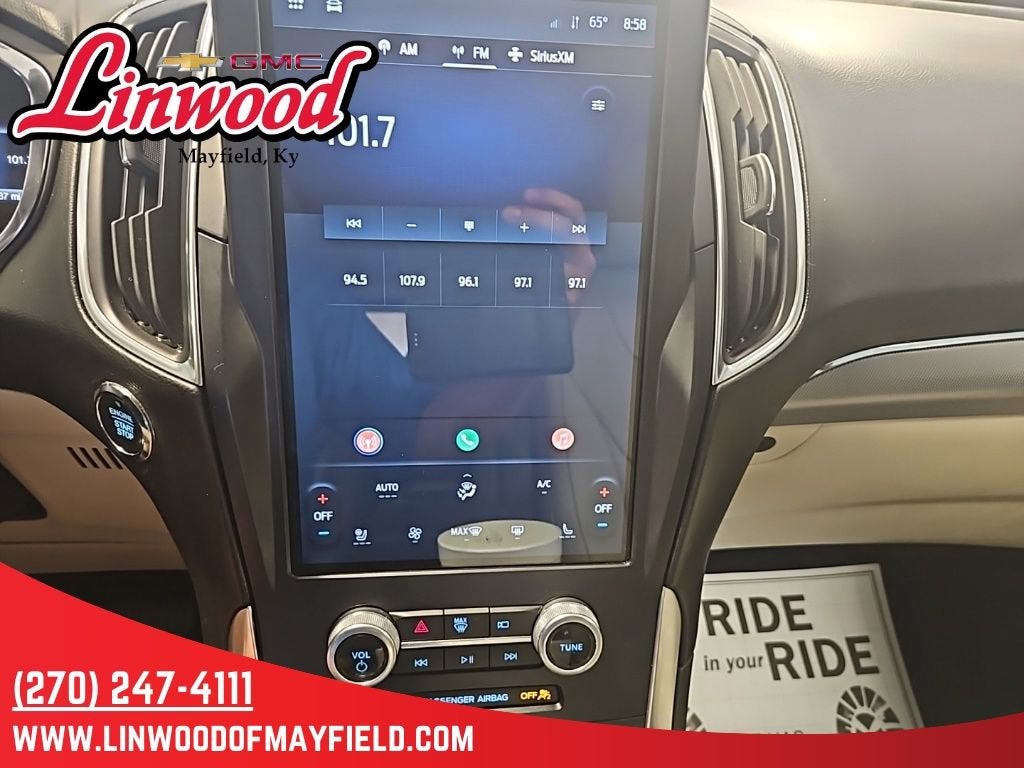 2021 Ford Edge Titanium