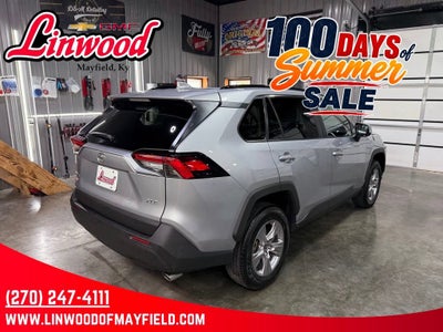 2025 Toyota RAV4 XLE
