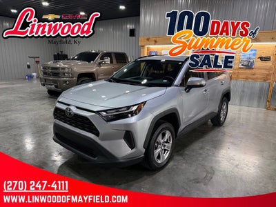 2025 Toyota RAV4 XLE