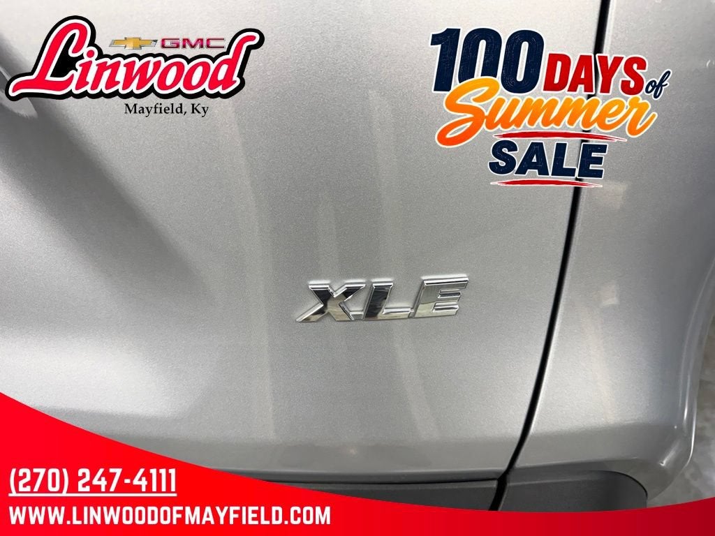 2025 Toyota RAV4 XLE