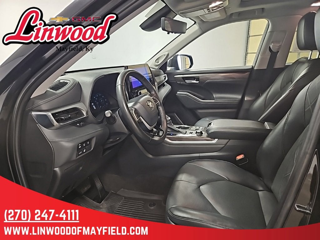 2023 Toyota Highlander L