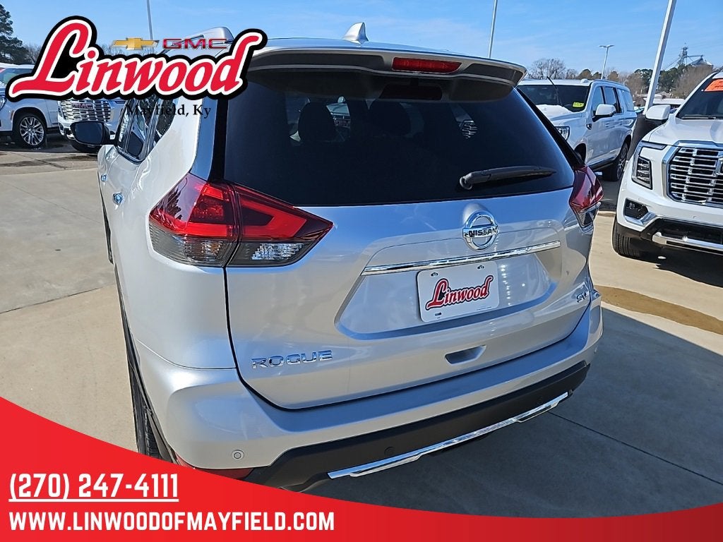 2020 Nissan Rogue SV