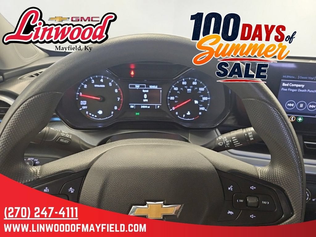 2025 Chevrolet Trax LS